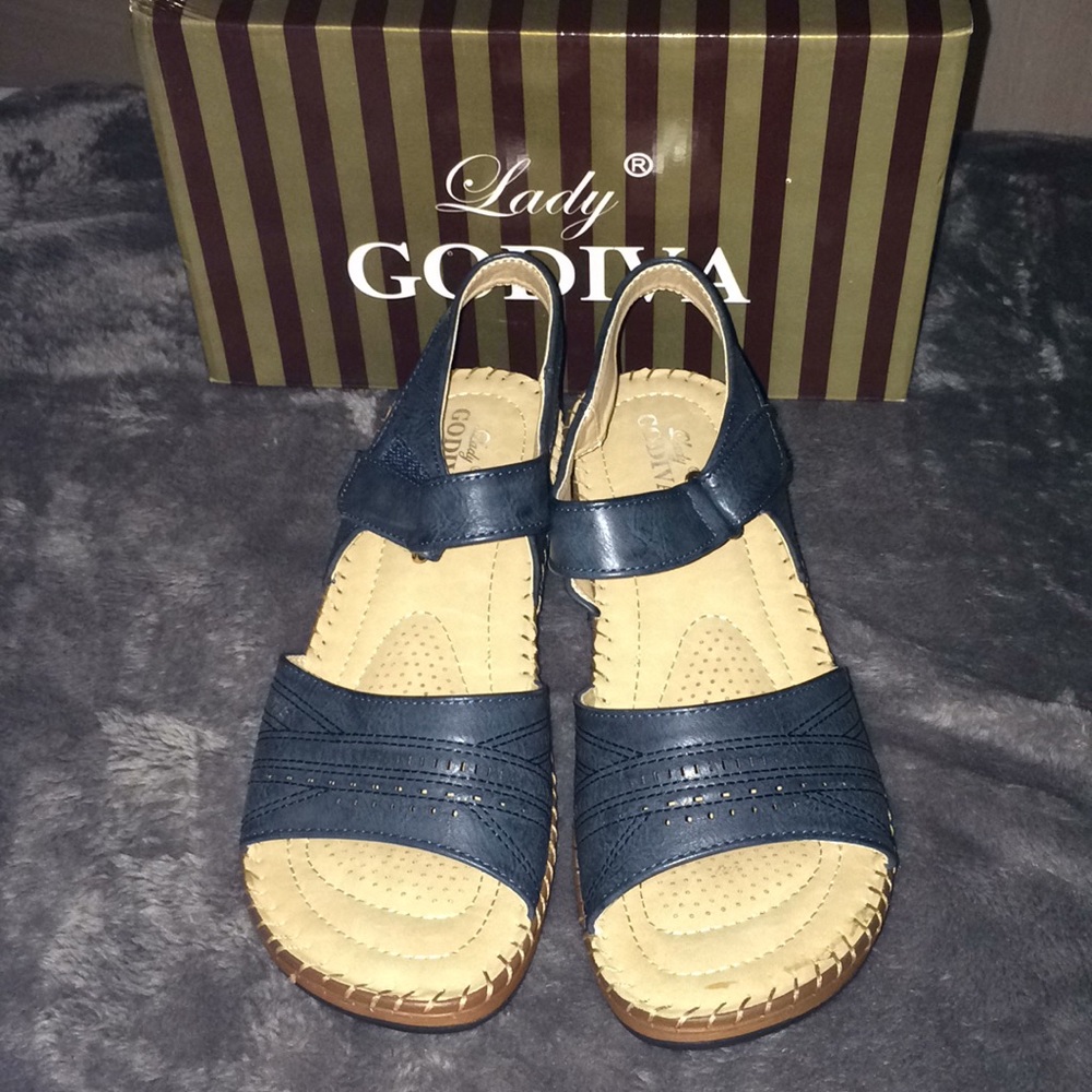 Lady Godiva sandals navy blue, 7 1/2